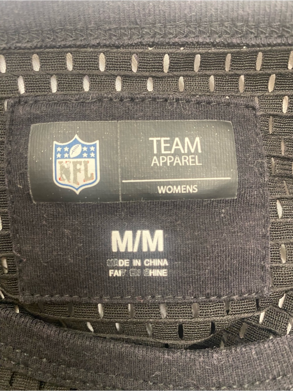 Minnesota Vikings NFL TEAM APPAREL Women’s Mesh Jersey Style Top Size Medium - Picture 14 of 16